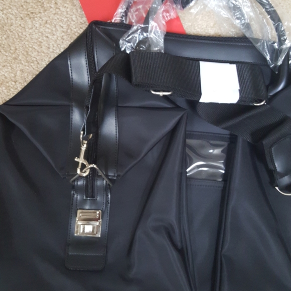 Calvon klein mens 100% nylon duffle bag new w tag - Picture 5 of 6